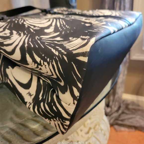 L.A.M.B. by Gwen Stefani Black White Tote Bag Luxury Designer #607 - Picture 14 of 15